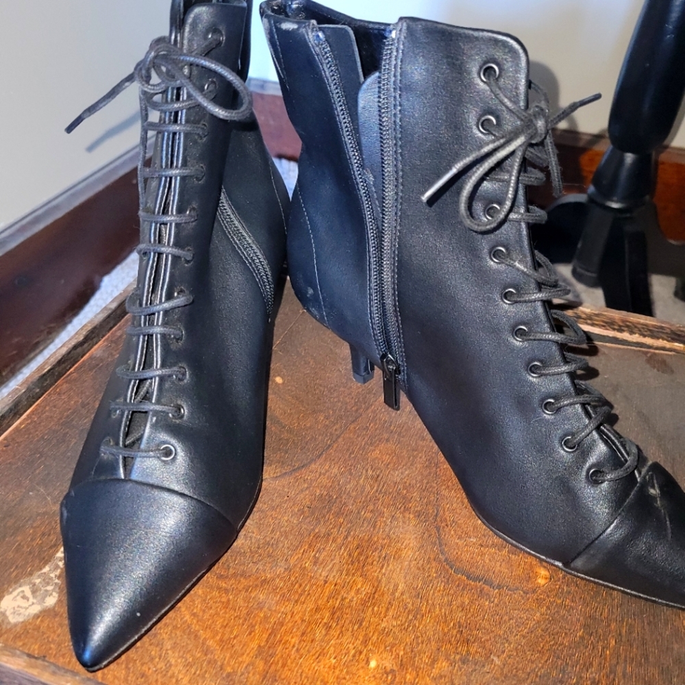 Eloquii Ankle Booties, size 8W